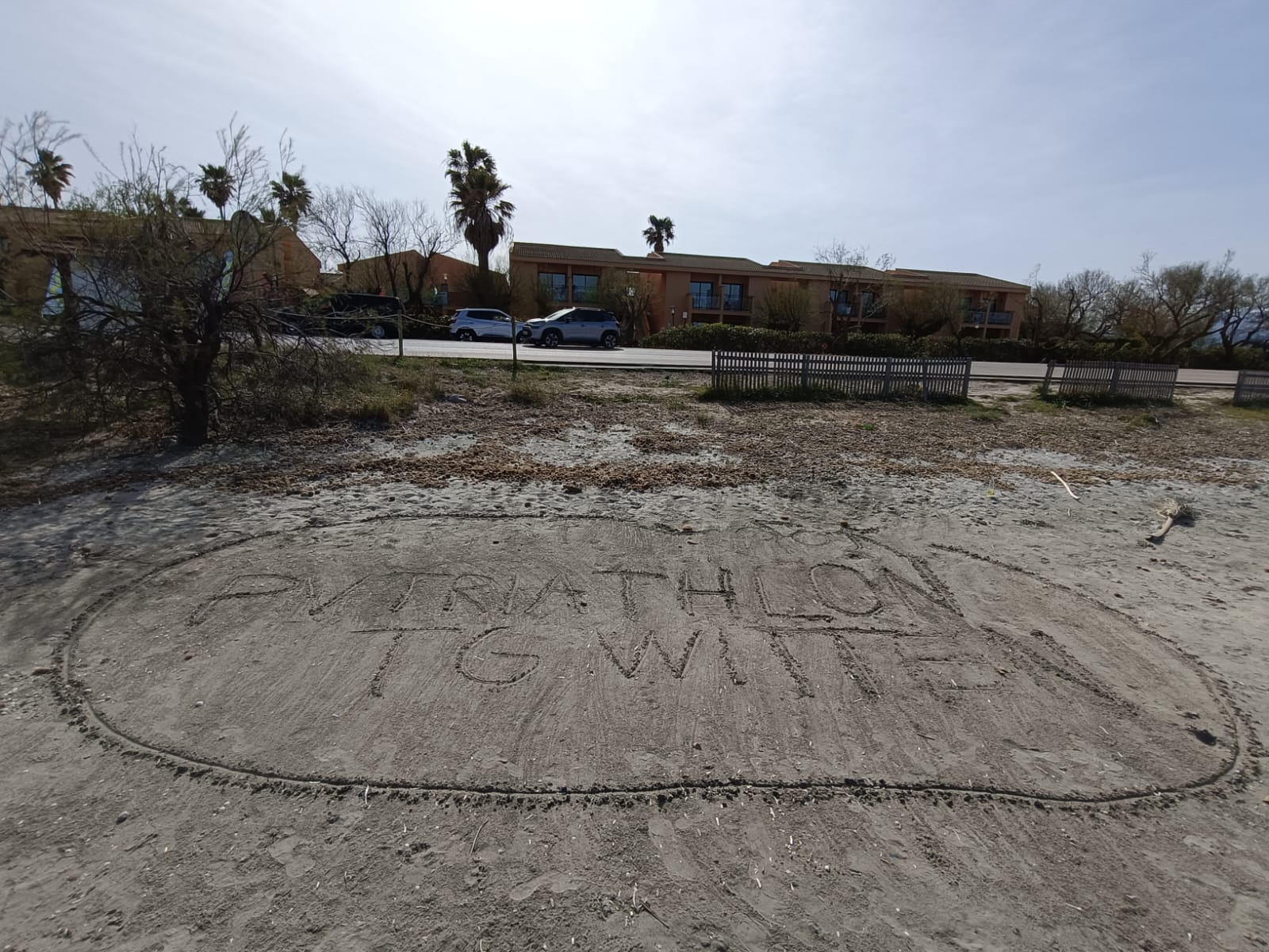 2024 03 24 Mallorca 2024 Logo im Sand