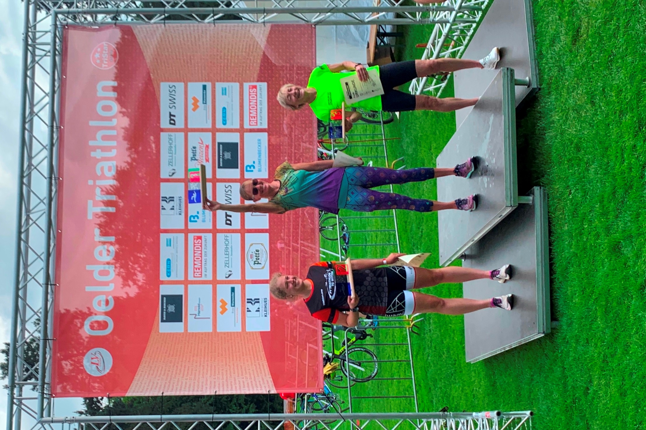 2024 06 01 Oelde Lisa Mann Podest