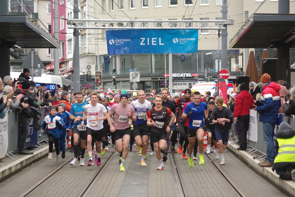 2024 12 15 Weihnachtslauf Start 5km