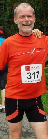 Freude über den 2. Platz bei den Marathonis: Wilfried Leonhard Freude über den 2. Platz bei den Marathonis: Wilfried Leonhard