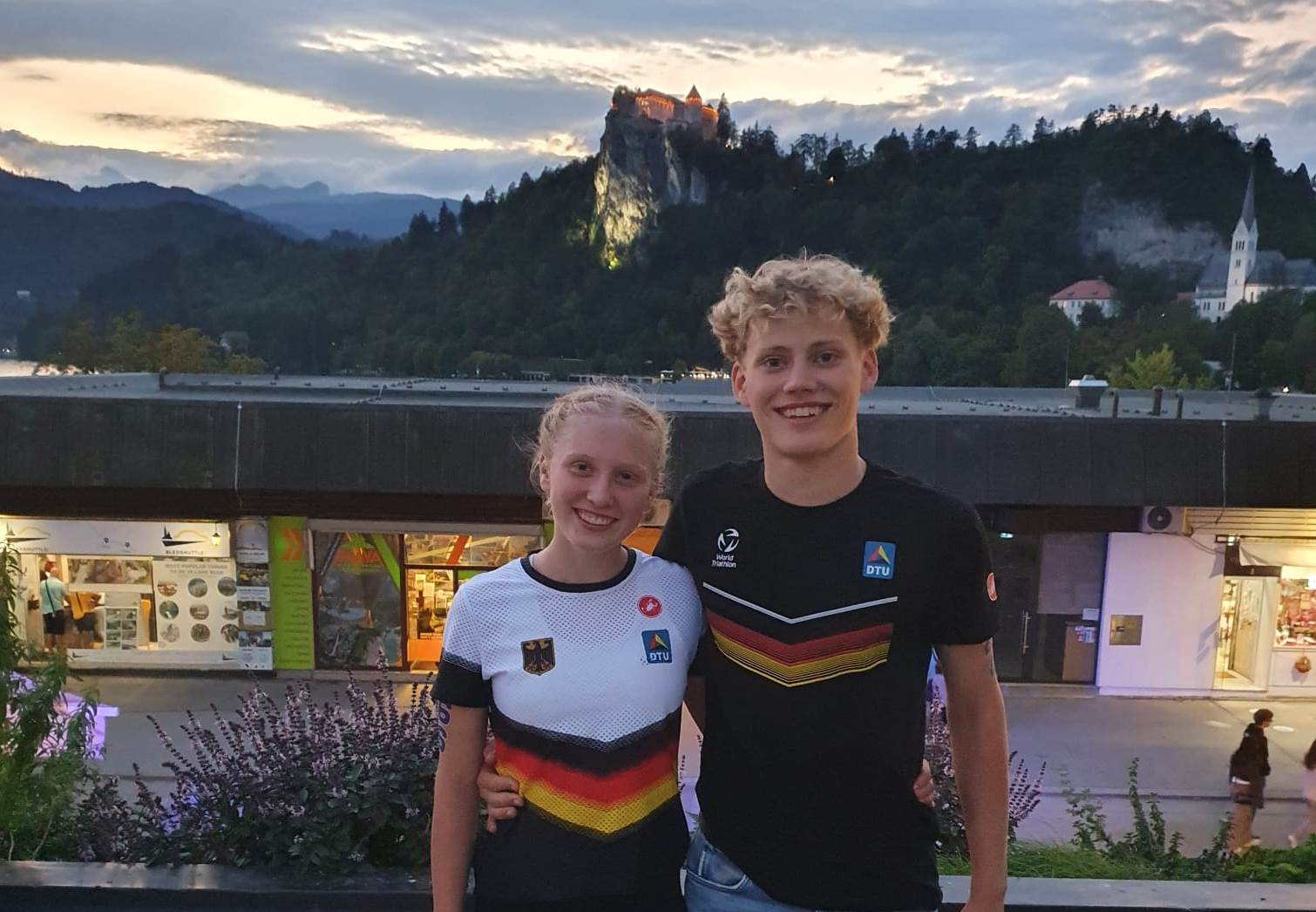 2022 09 03 Junioren Europacup Fahrensonn Emma und Meckel Lukas