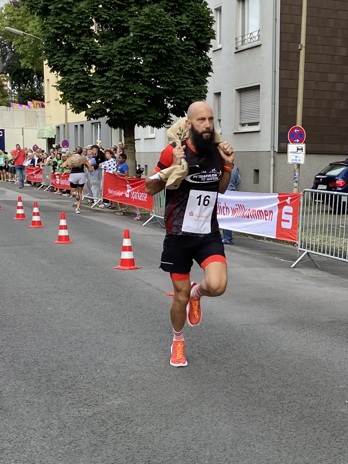 2022 09 04 Zwiebesack Dustin