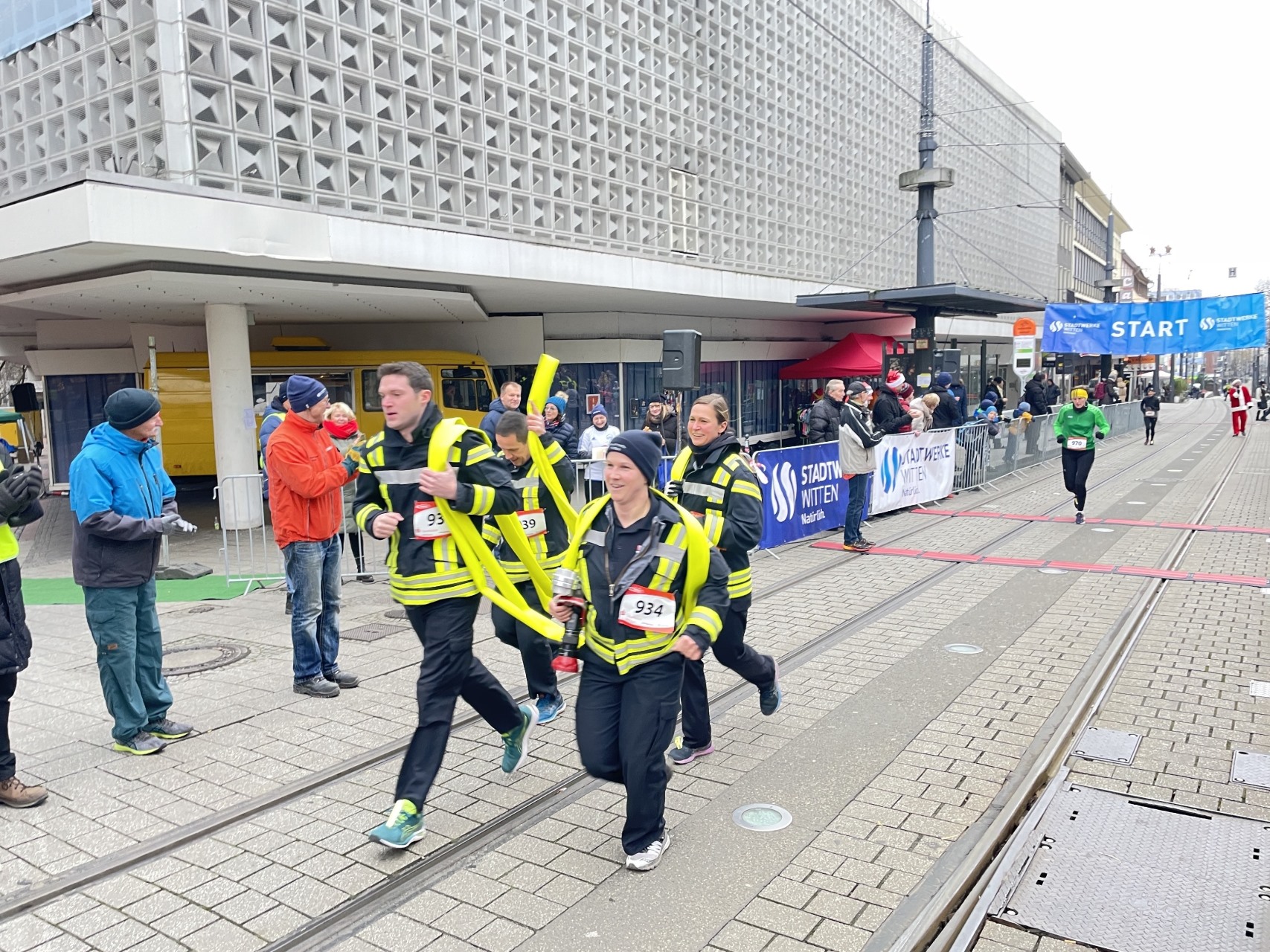 2022 12 11 Weihnachtslauf 10 km Feuerwehr