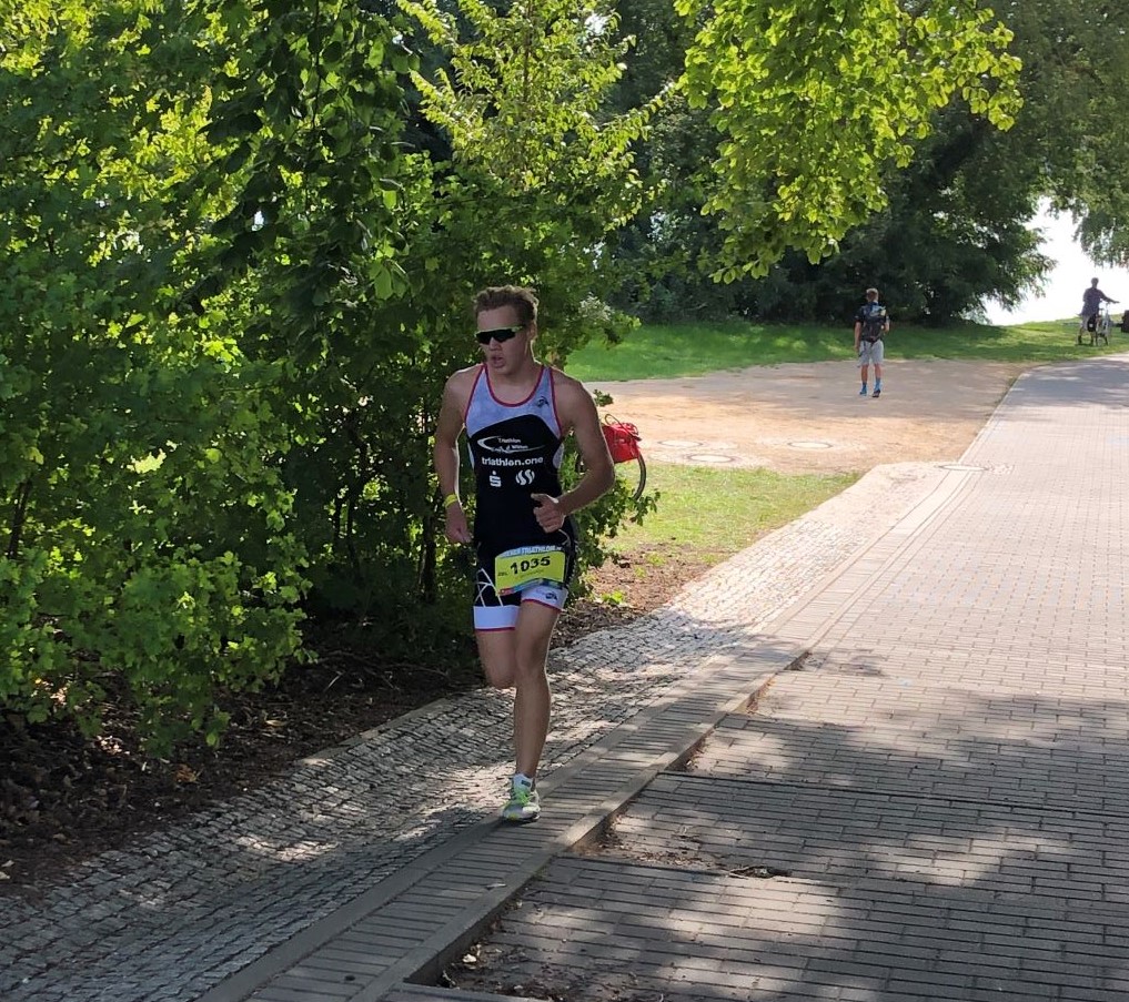 2 Liga September 2020 Bild 03A