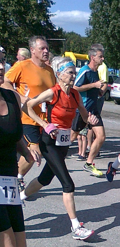 Gross Helga Ruhrauenlauf Muelheim2015