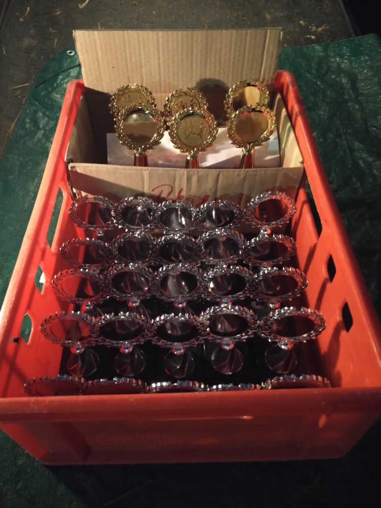 Pokale Weihnachtslauf